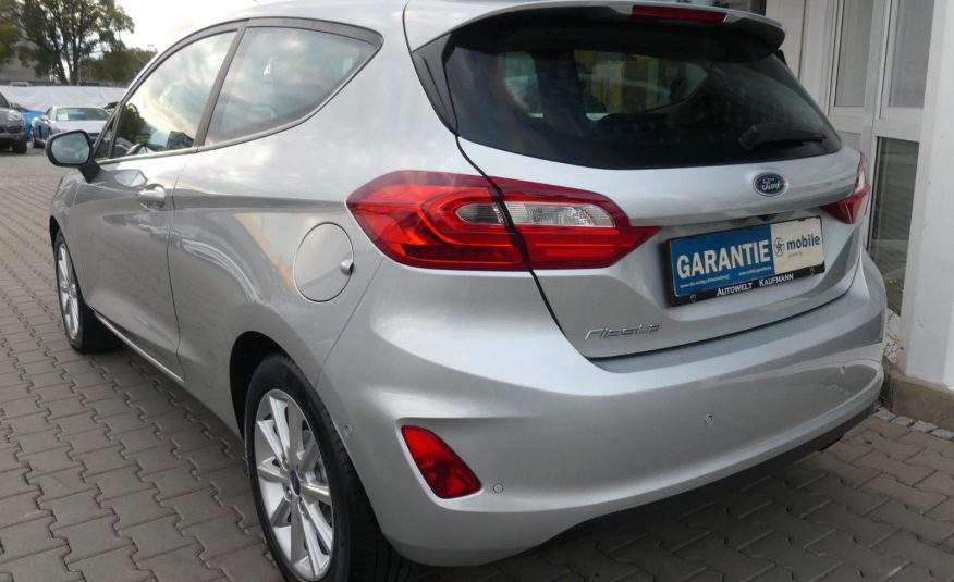 FORD Fiesta Cool & Connect LED Navi Carplay