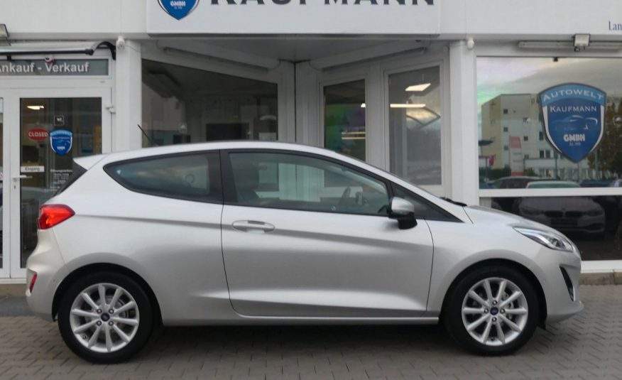 FORD Fiesta Cool & Connect LED Navi Carplay