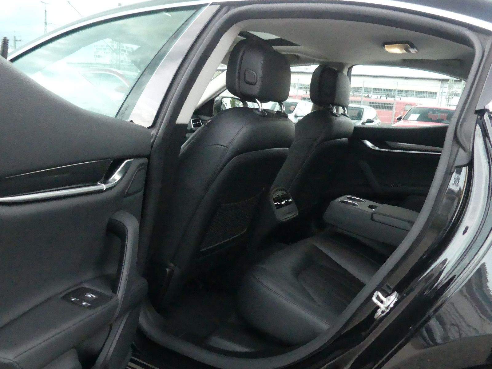 MASERATI Ghibli Diesel Glasdach Navi Kamera