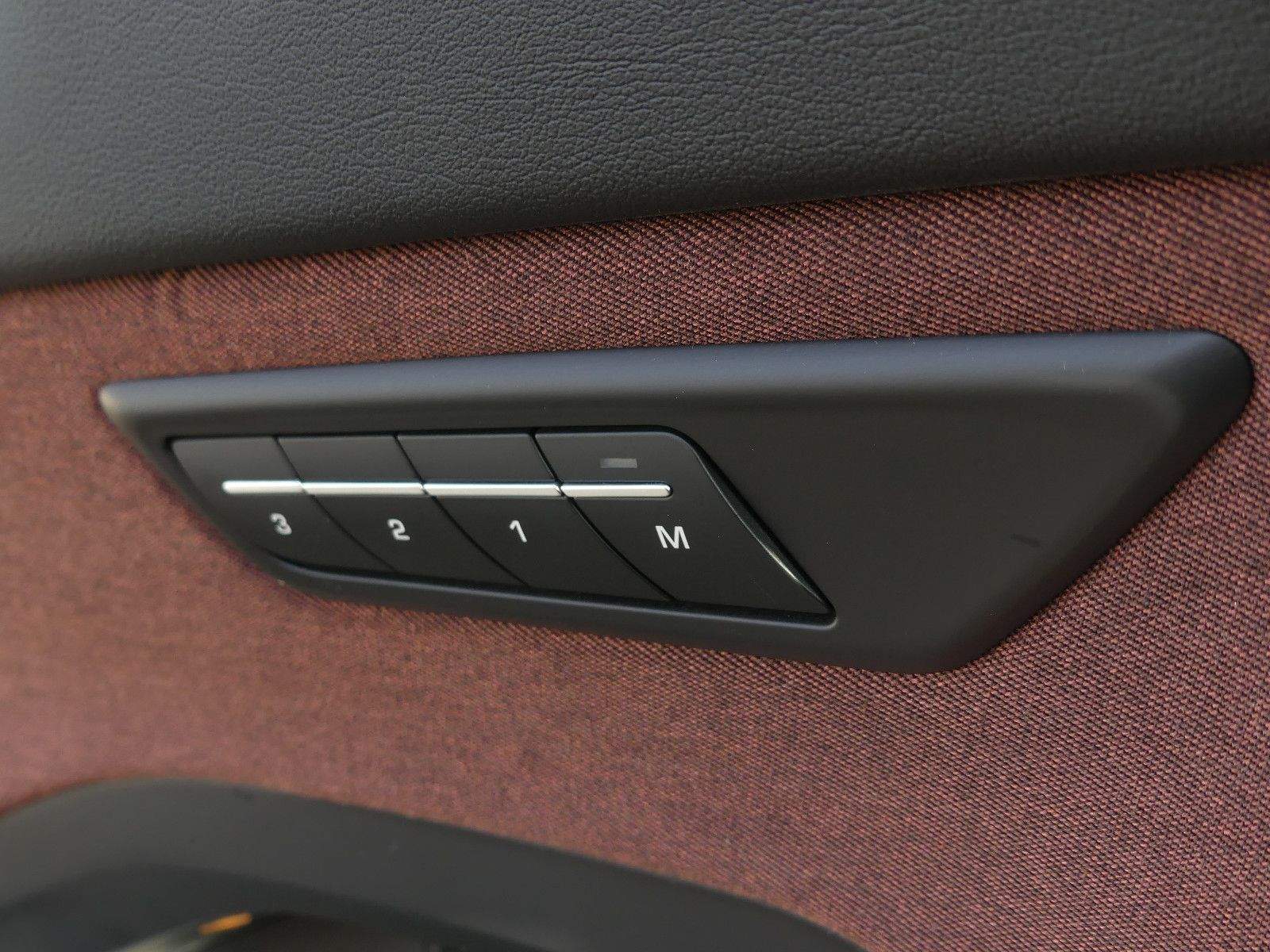 JAGUAR E-Pace R-Dynamic HSE. AWD. SHZ. 360CAM. ACC. LED