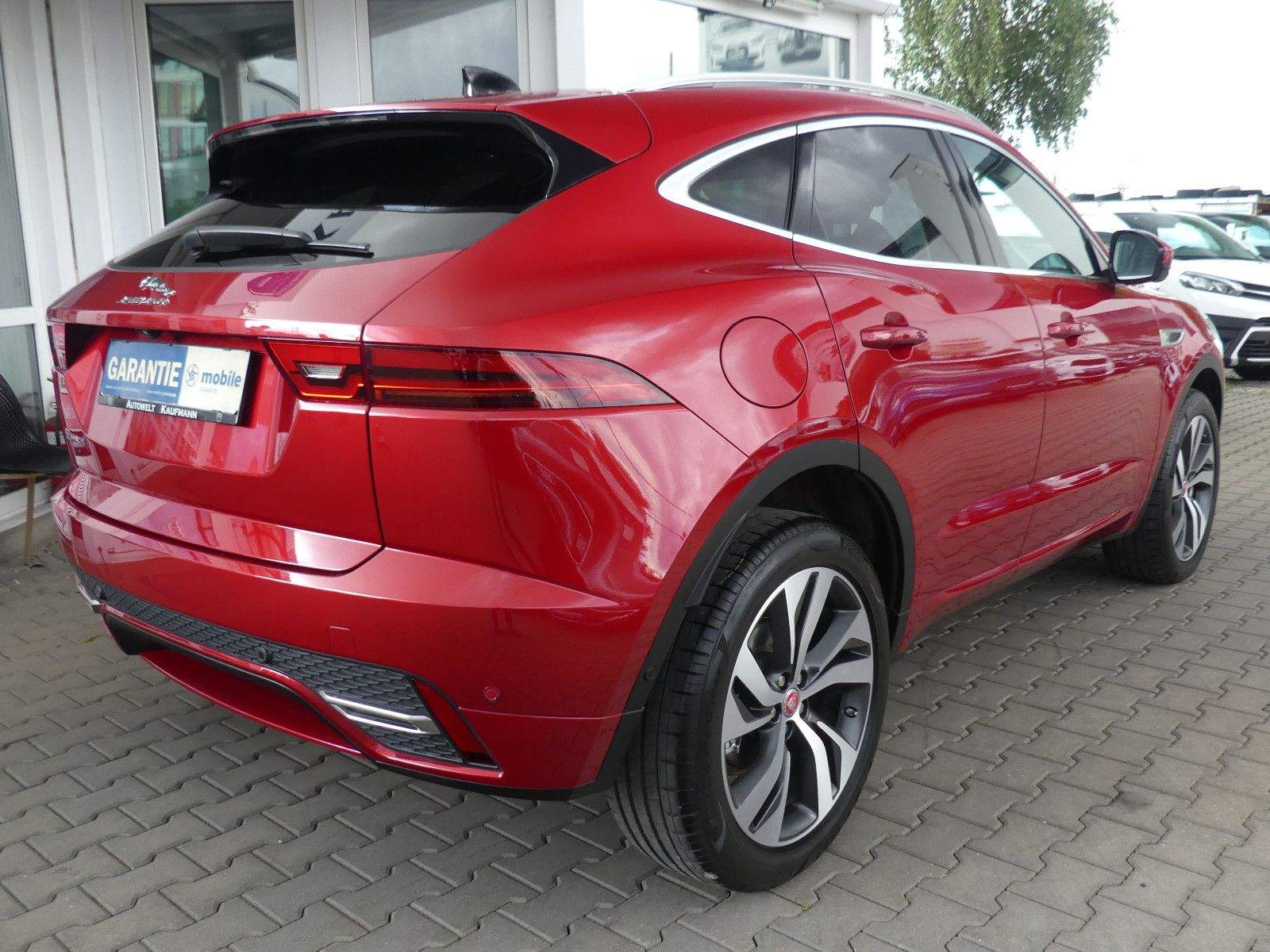 JAGUAR E-Pace R-Dynamic HSE. AWD. SHZ. 360CAM. ACC. LED