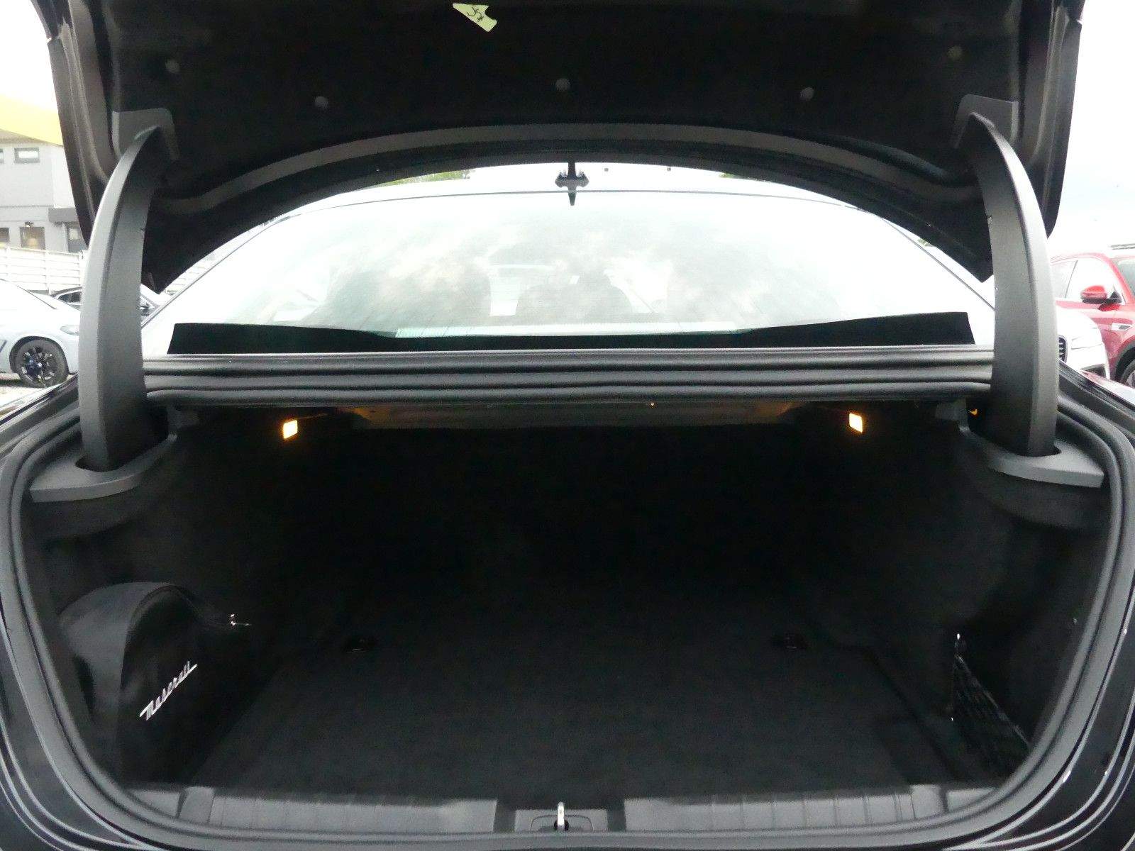 MASERATI Ghibli Diesel Glasdach Navi Kamera