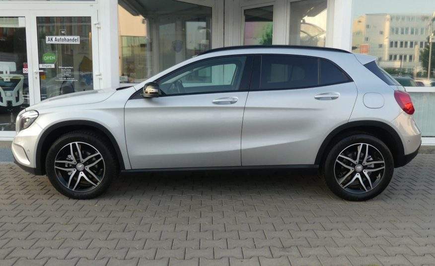 MERCEDES-BENZ GLA 220 CDI 4Matic Urban Night Navi