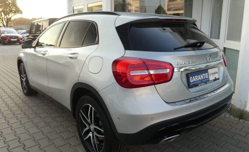 MERCEDES-BENZ GLA 220 CDI 4Matic Urban Night Navi