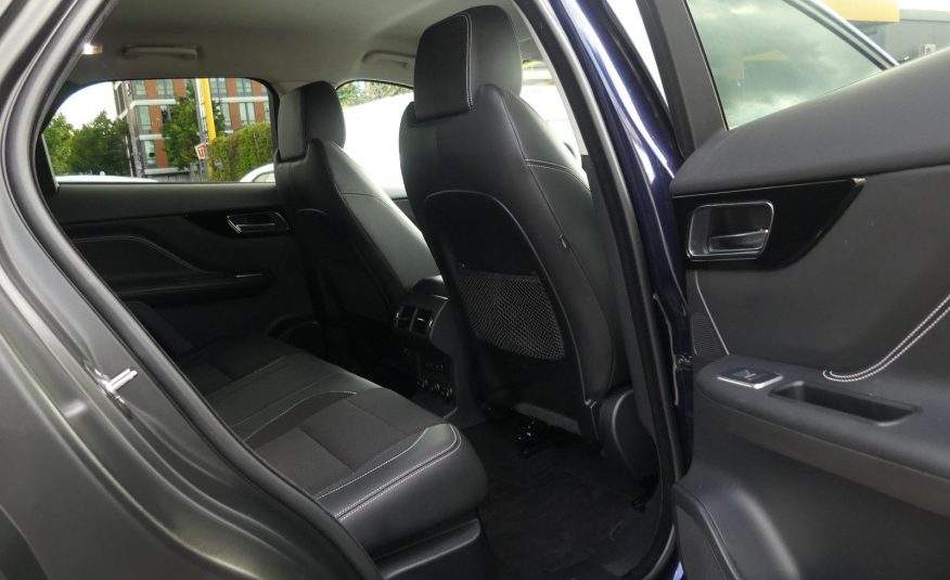 JAGUAR F-Pace R-Sport AWD Apple Carplay Kamera Sitzheiz