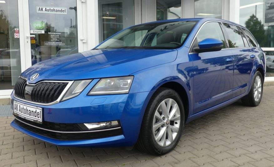 SKODA Octavia Combi Style Aut LED ACC Kam CarPlay