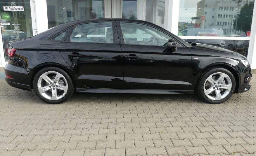 AUDI A3 Limousine Quattro Sport Vollleder LED