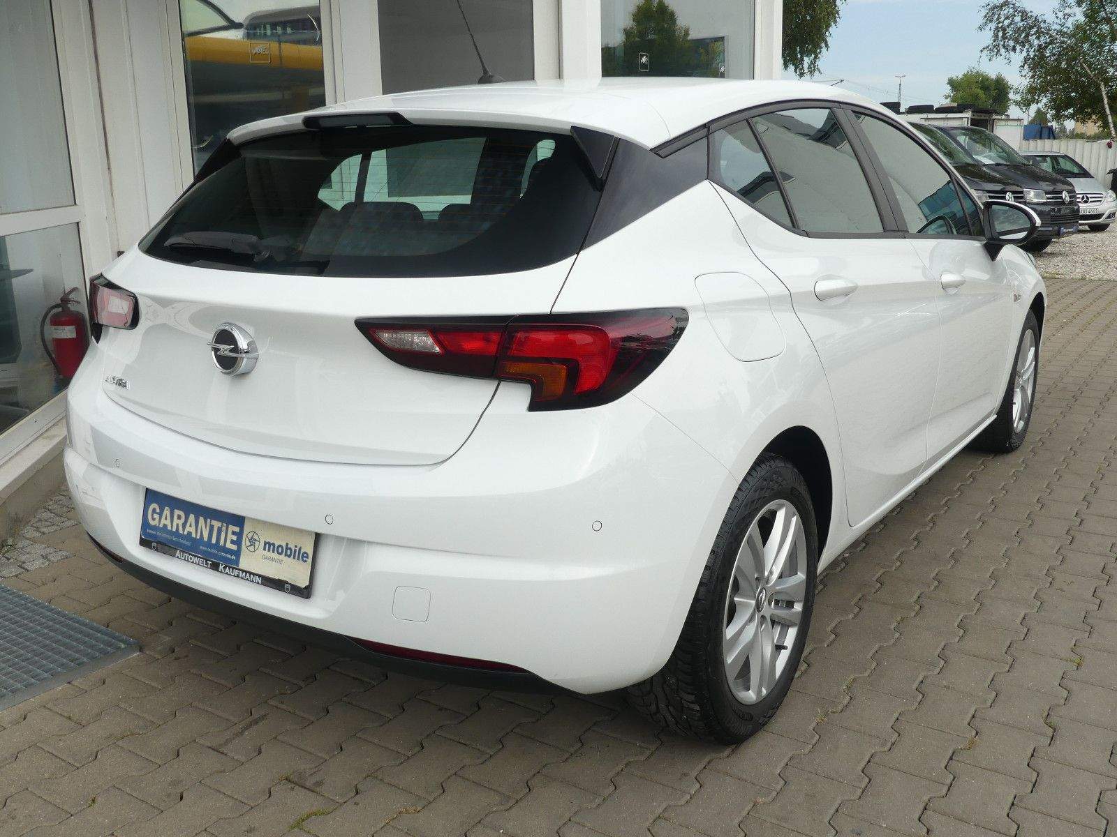 OPEL Astra K Lim. Edition LED Lenkradheiz Shz CarPlay