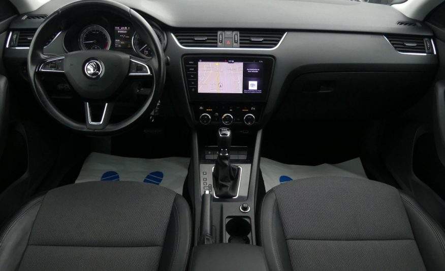 SKODA Octavia Combi Style Aut LED ACC Kam CarPlay
