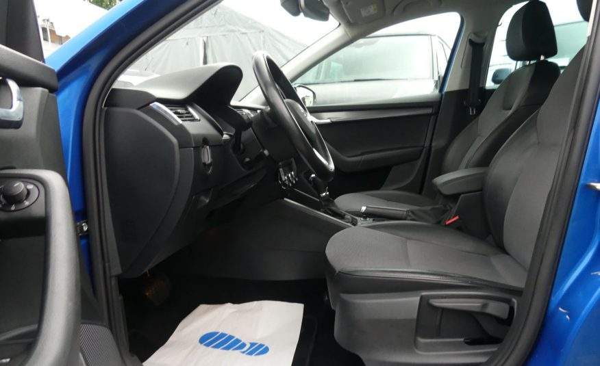 SKODA Octavia Combi Style Aut LED ACC Kam CarPlay