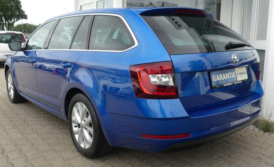 SKODA Octavia Combi Style Aut LED ACC Kam CarPlay