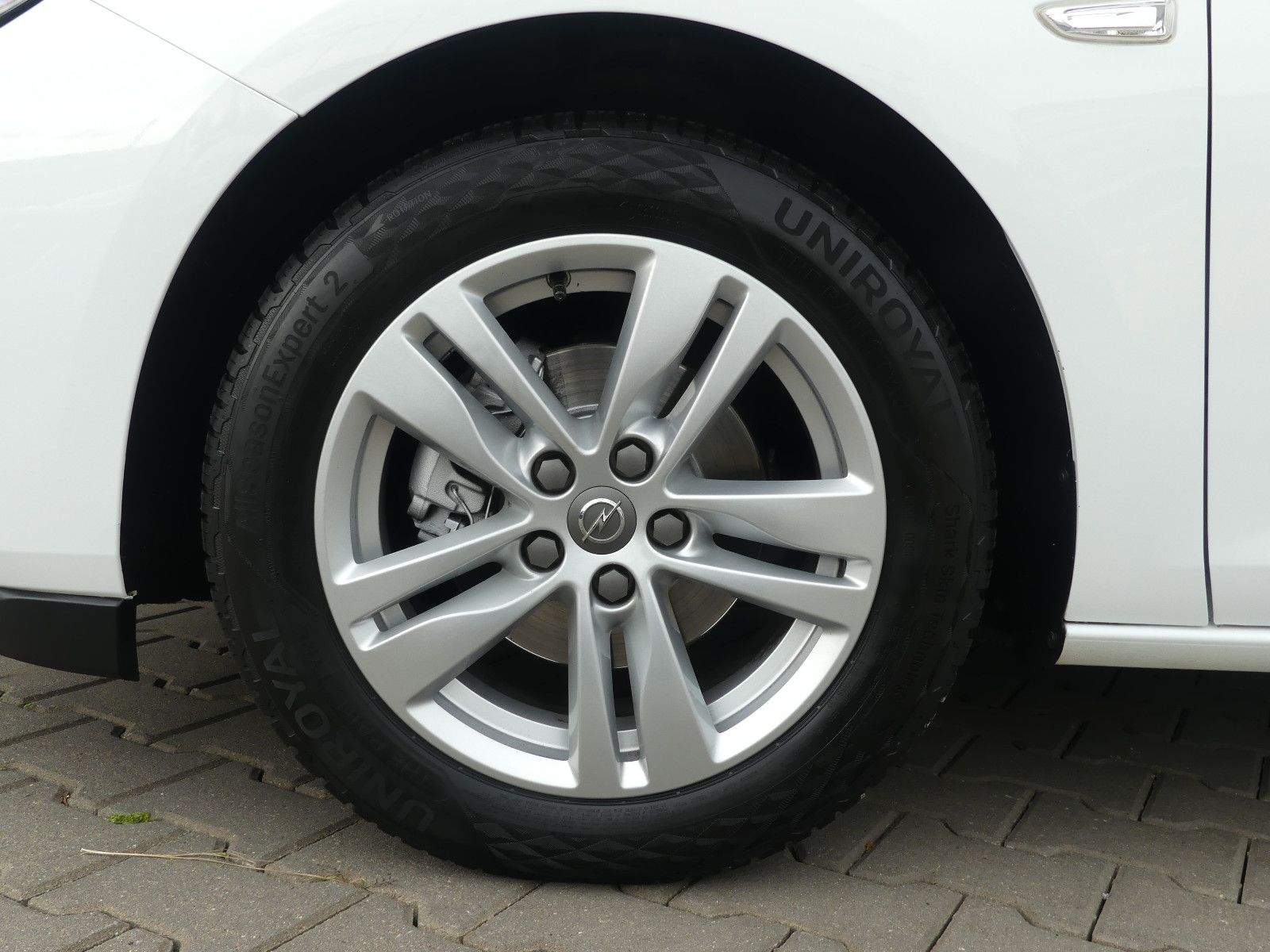 OPEL Astra K Lim. Edition LED Lenkradheiz Shz CarPlay