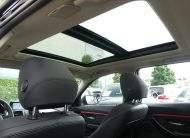 BMW 318i Touring Sport Line Panorama Nav Hud CarPlay