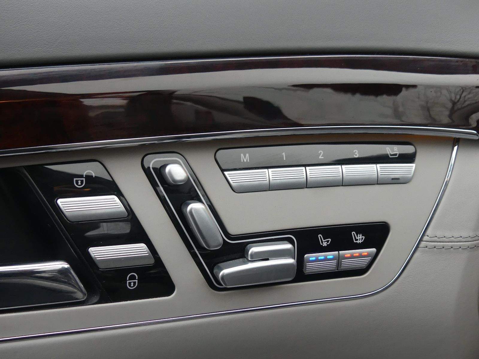 MERCEDES-BENZ S 500 CGI BE 4Matic Lang Massage Harman Kardon