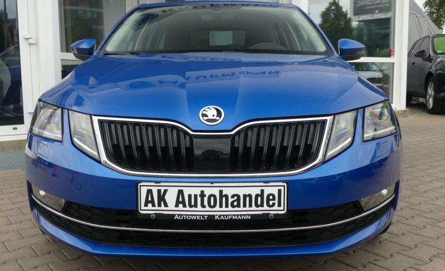 SKODA Octavia Combi Style Aut LED ACC Kam CarPlay