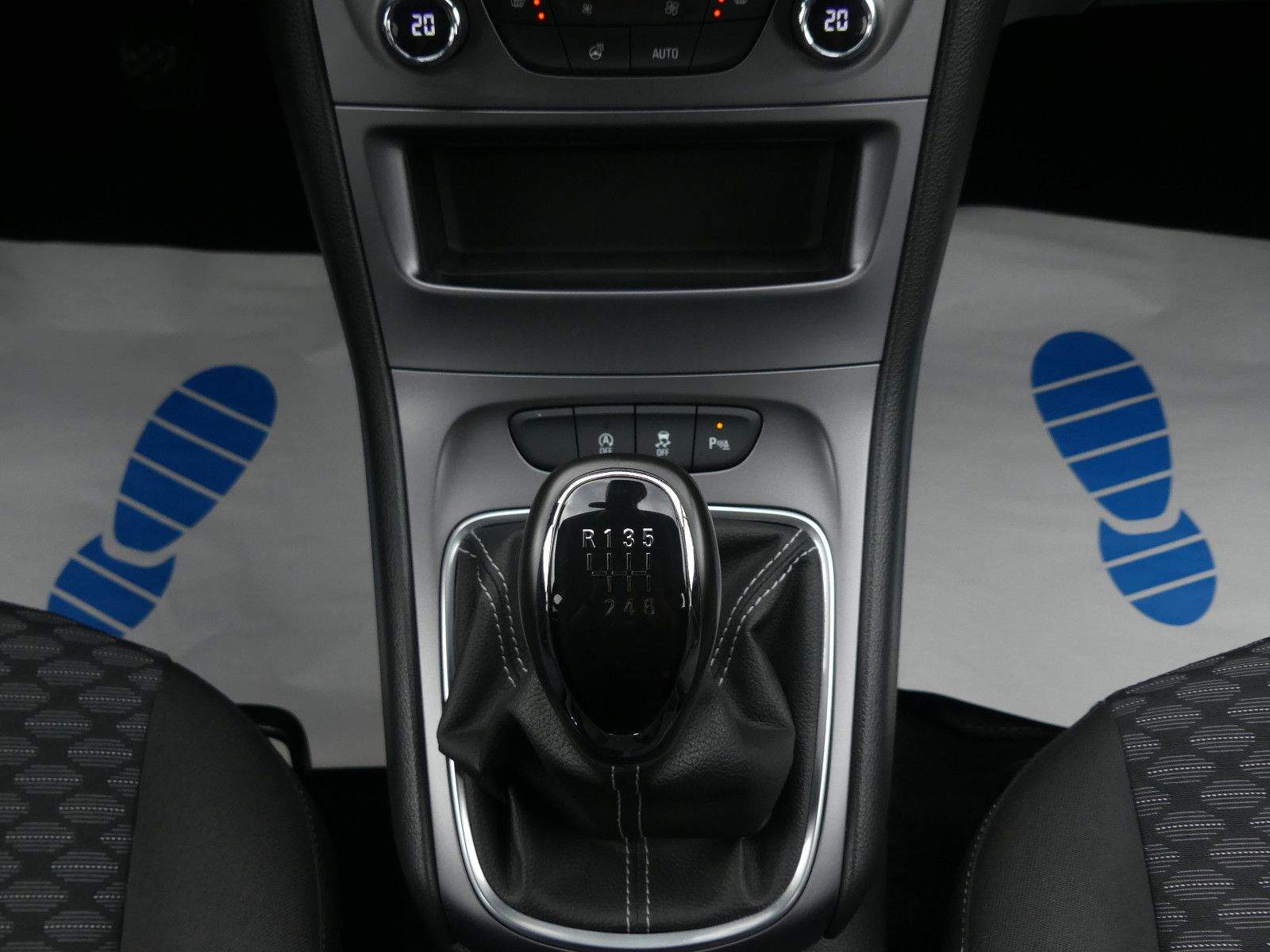 OPEL Astra K Lim. Edition LED Lenkradheiz Shz CarPlay