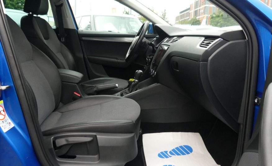 SKODA Octavia Combi Style Aut LED ACC Kam CarPlay