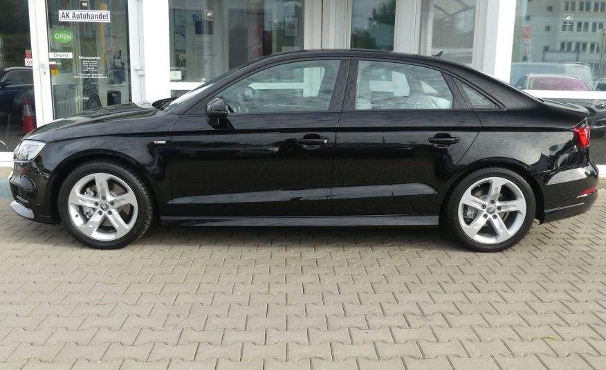 AUDI A3 Limousine Quattro Sport Vollleder LED