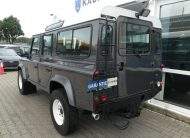 LAND ROVER Defender 110 SE Station Wagon TD5