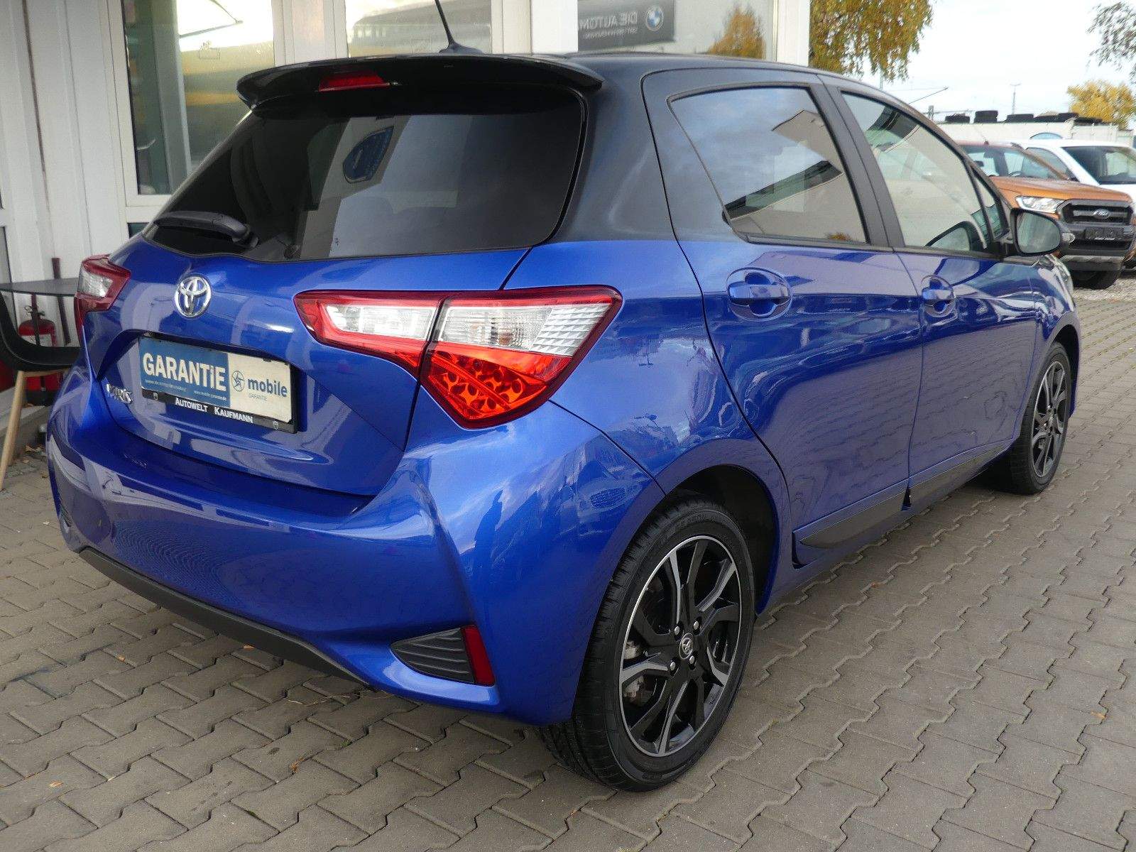 TOYOTA Yaris Style Selection Kamera Sitzheizung DAB