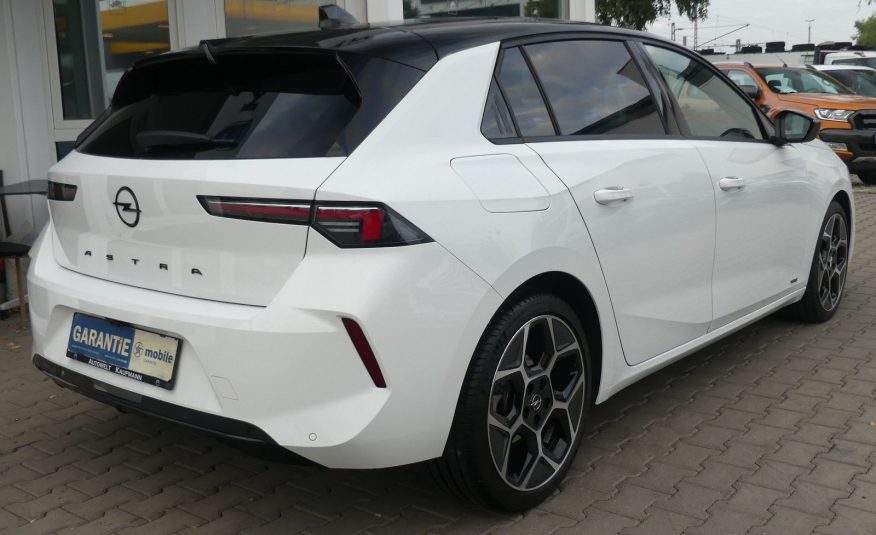 OPEL Astra Lim. Ultimate Intelli Aut ACC LED Leder