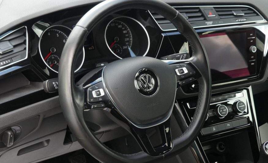 VW Touran R-Line Highline ACC  Alcantara