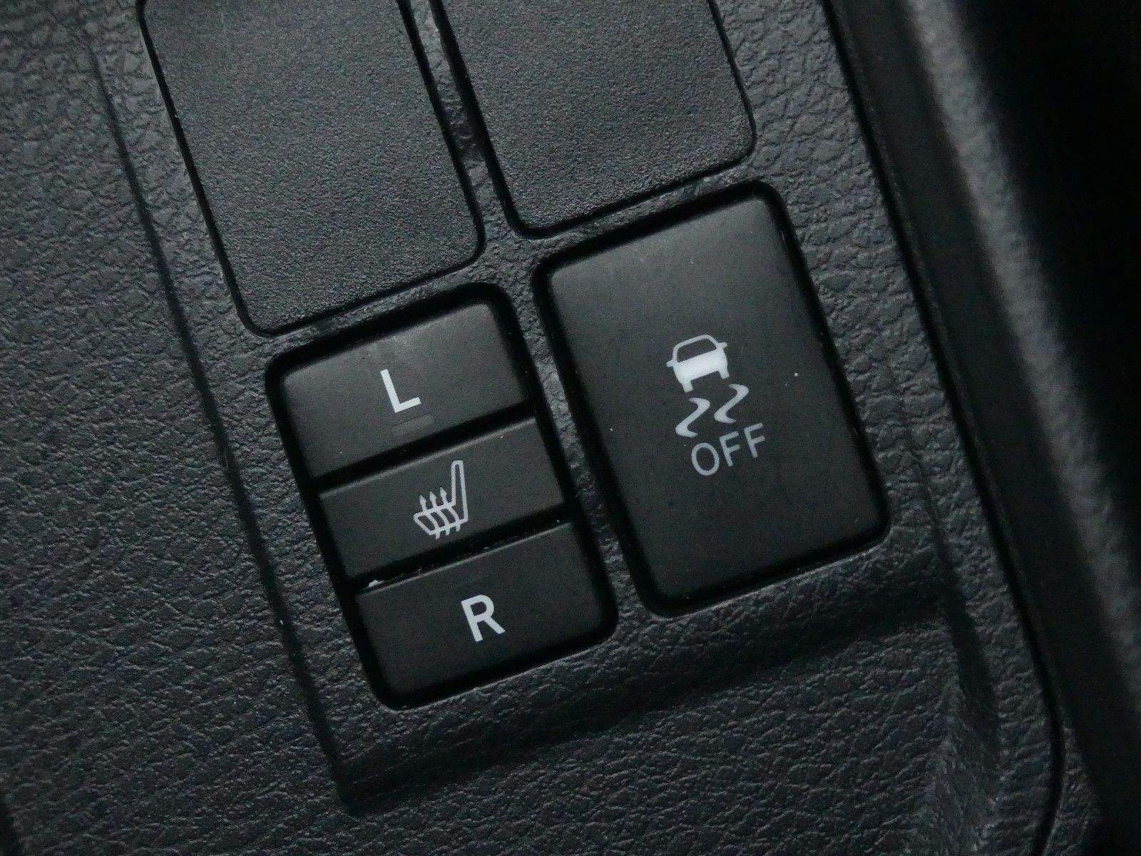 TOYOTA Yaris Style Selection Kamera Sitzheizung DAB