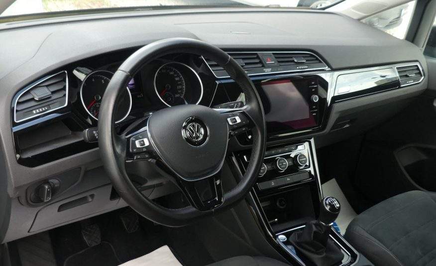 VW Touran R-Line Highline ACC  Alcantara