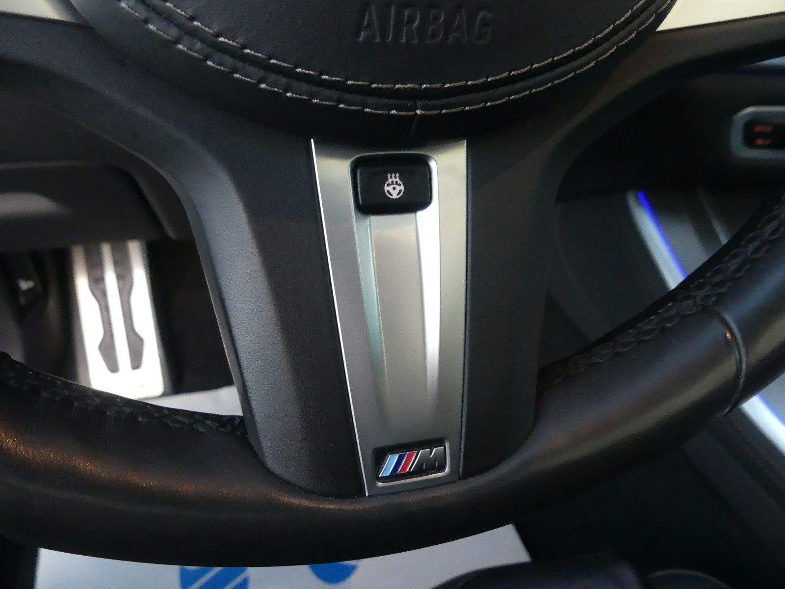 BMW X5 M50i ShadowLine Pano HUD Innovation Laser H&K