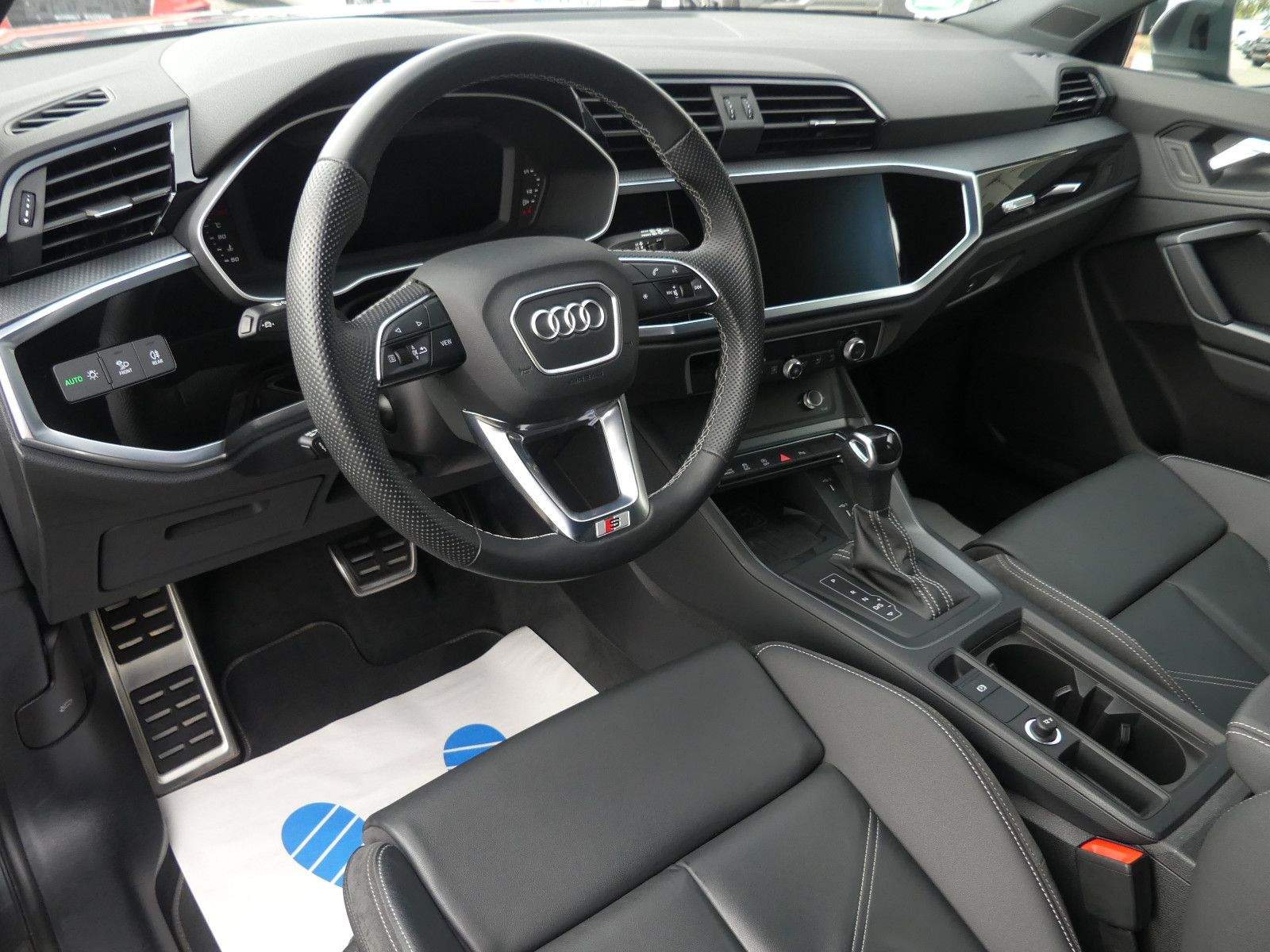 AUDI Q3 Sportback 35 TFSI S line LED Leder Camera Nav