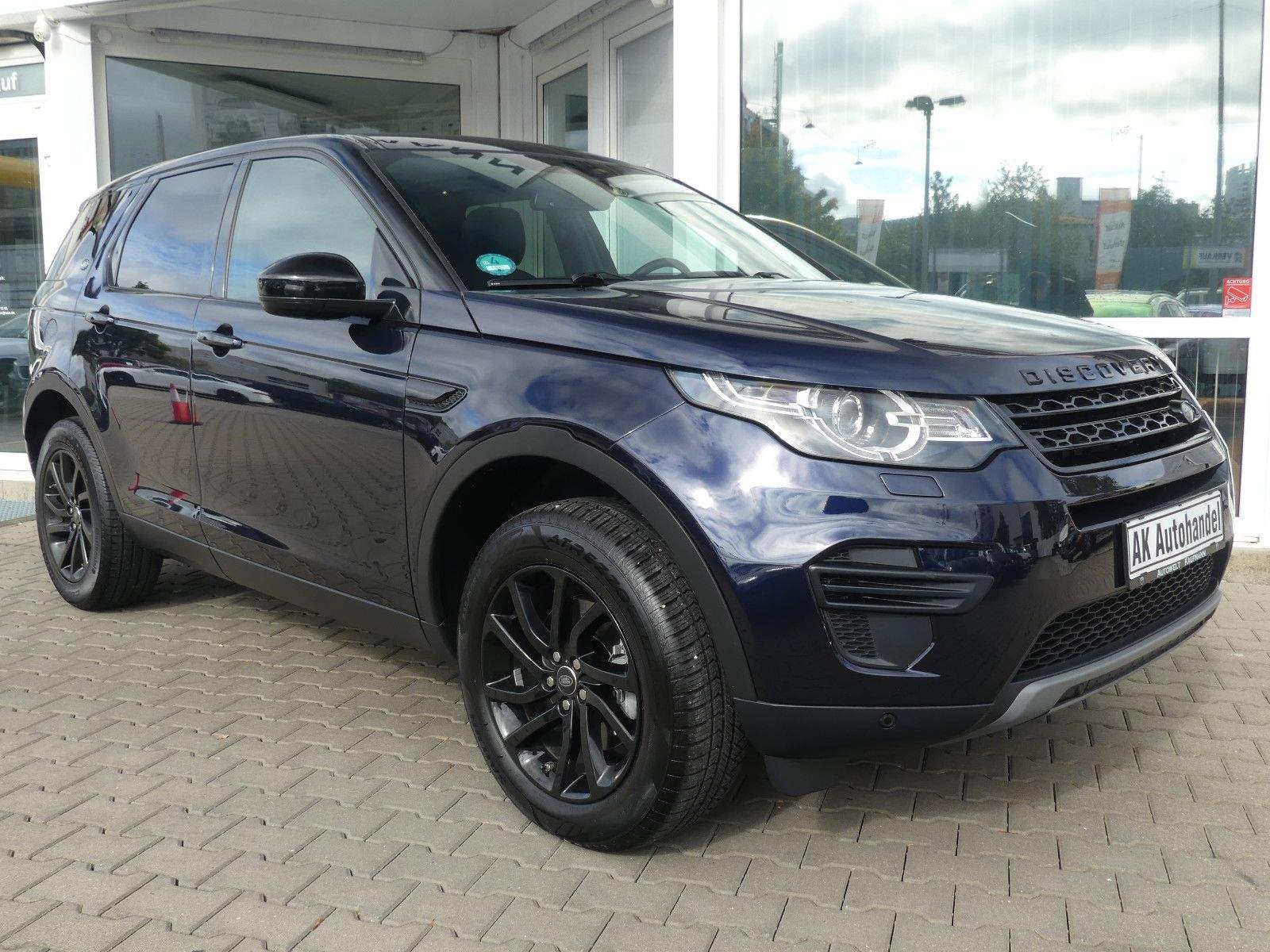 LAND ROVER Discovery Sport SE AWD Navi. Cam. Pano. Meridian