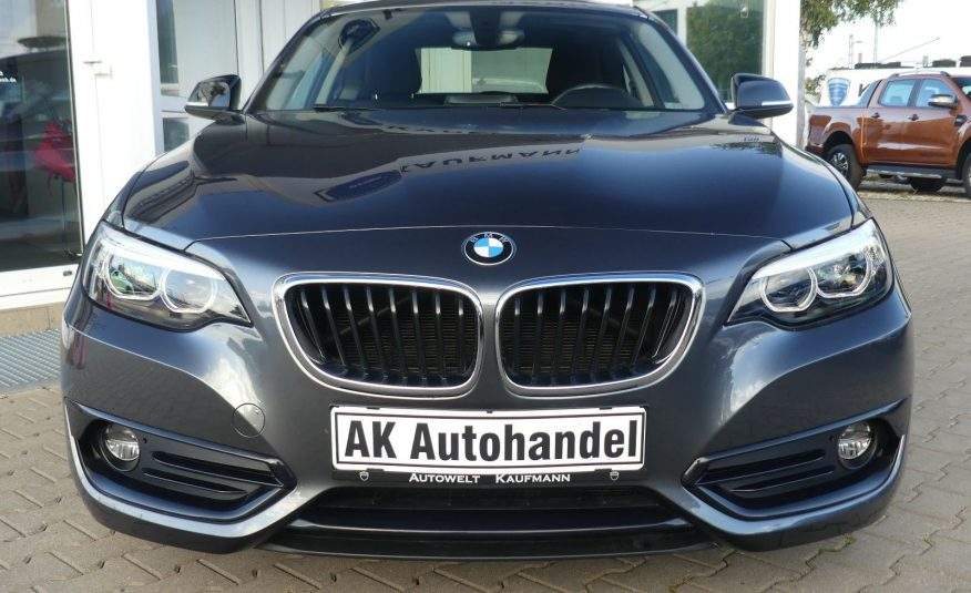 BMW 220i Sport-Aut. Sport Line Coupe LED Navi