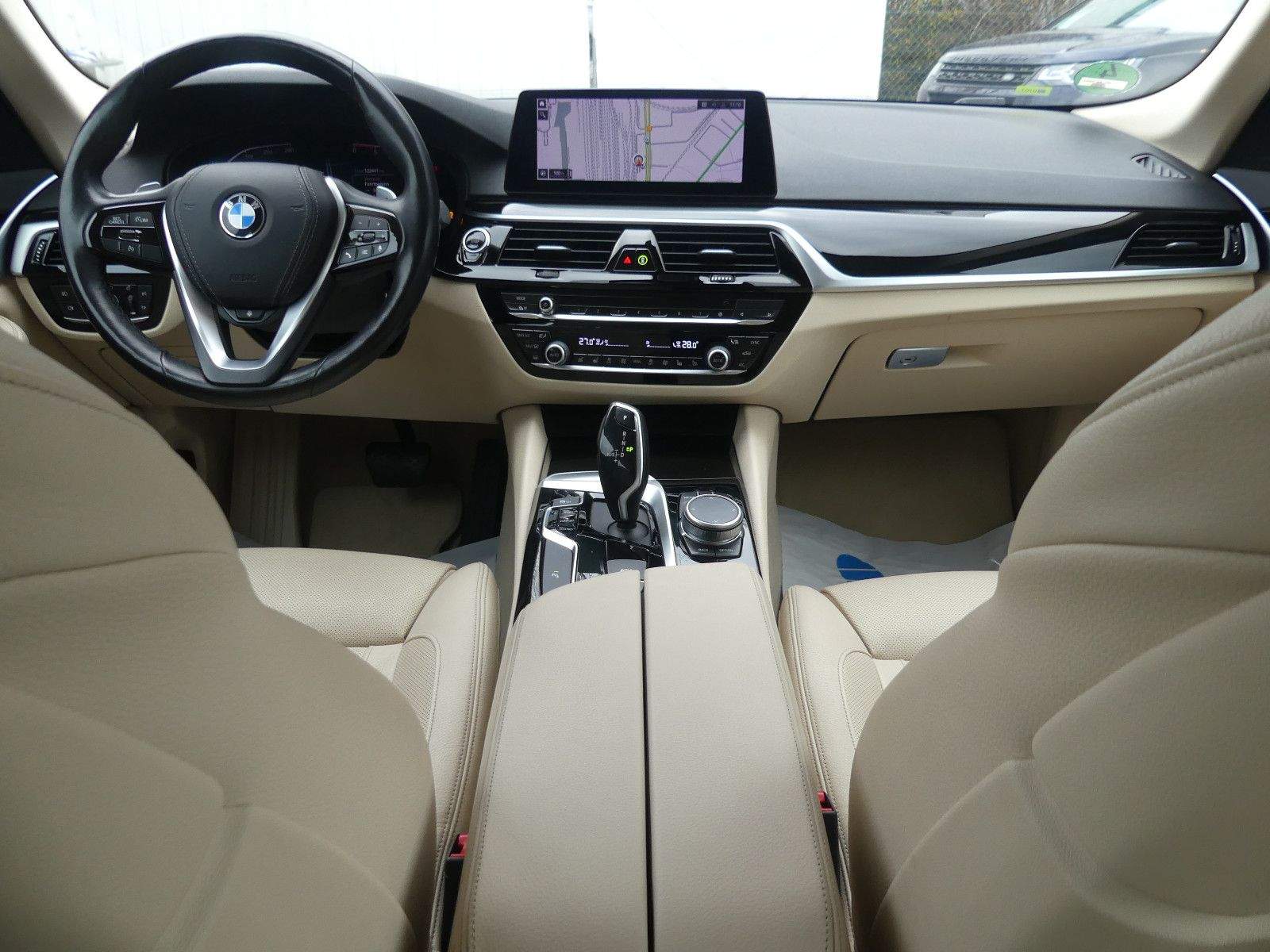 BMW 530d Touring Sport Line AHK Leder Navi-Profi Cam