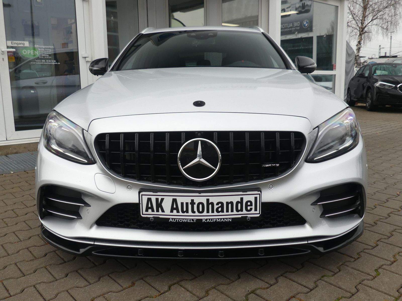 MERCEDES-BENZ C43 AMG 4Matic LED ACC Laneassist Alcant. Burm.
