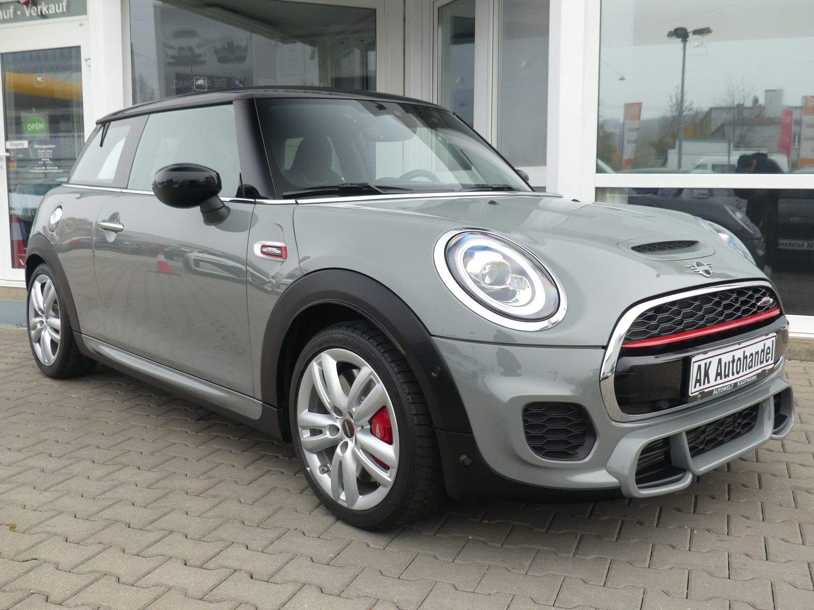 MINI John Cooper Works ACC HUD LED Navi CarPlay