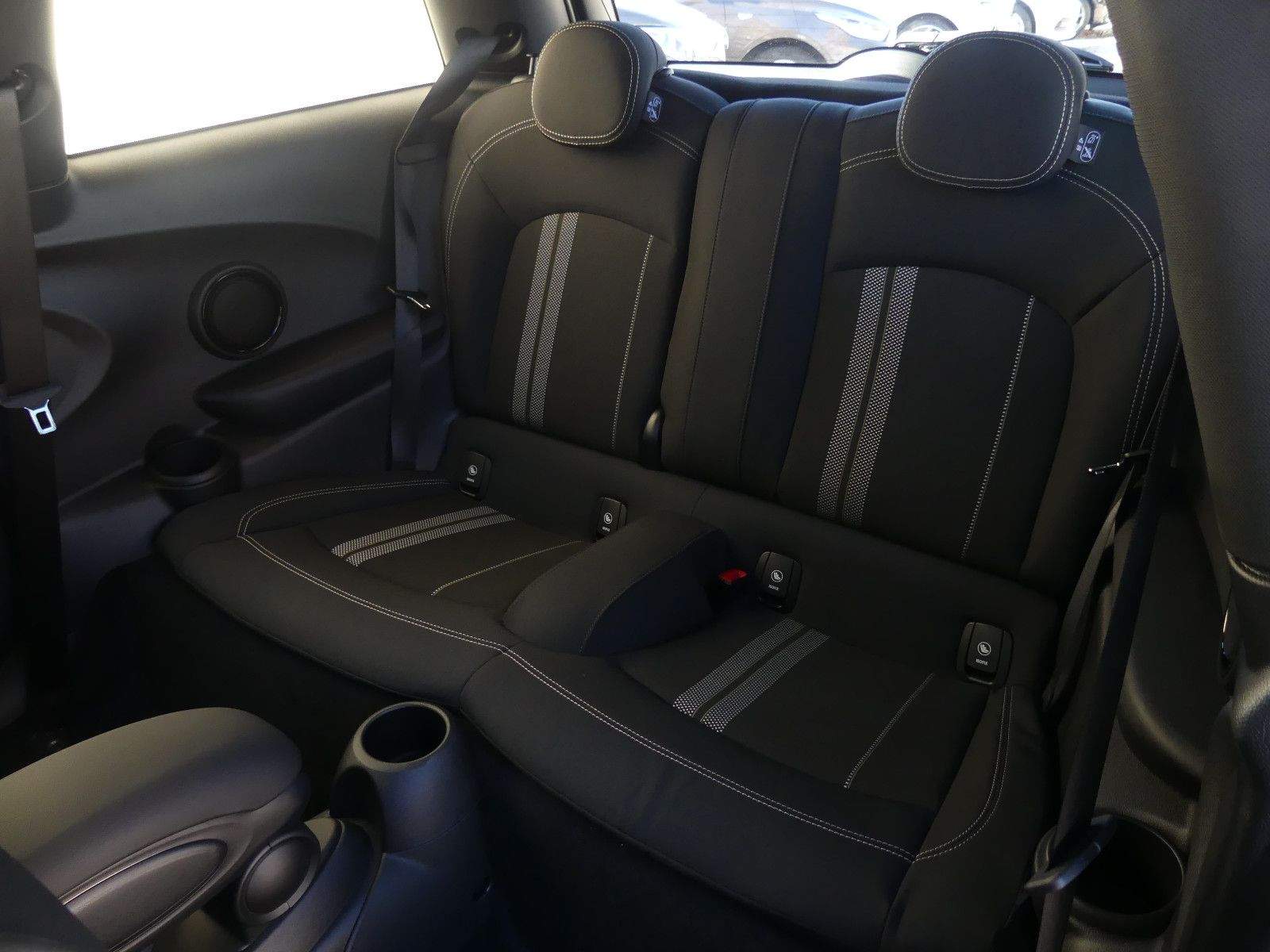 MINI John Cooper Works ACC HUD LED Navi CarPlay