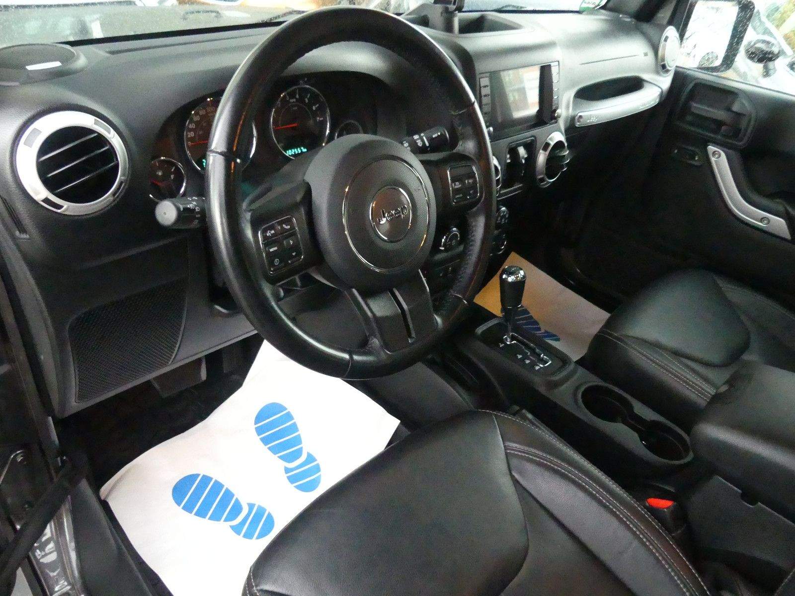 JEEP Wrangler Aut. Unlimited Sahara Dual-top Leder