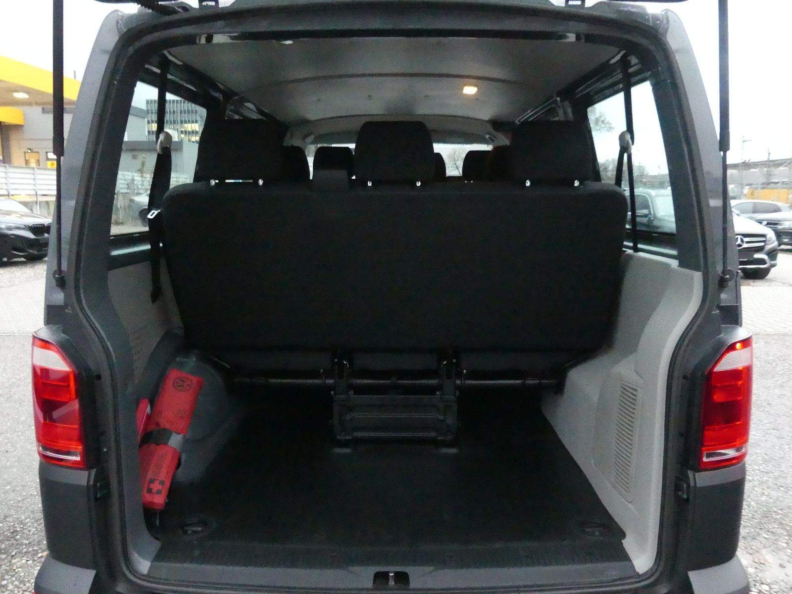 VW T6 Transporter 9-Sitze Navi Kamera HUD