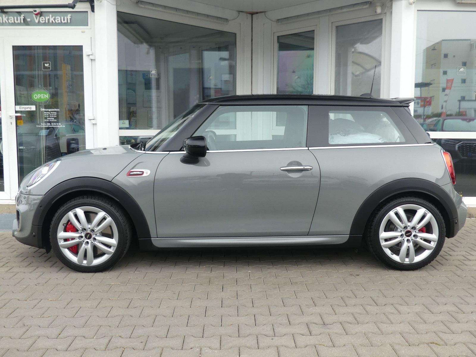 MINI John Cooper Works ACC HUD LED Navi CarPlay