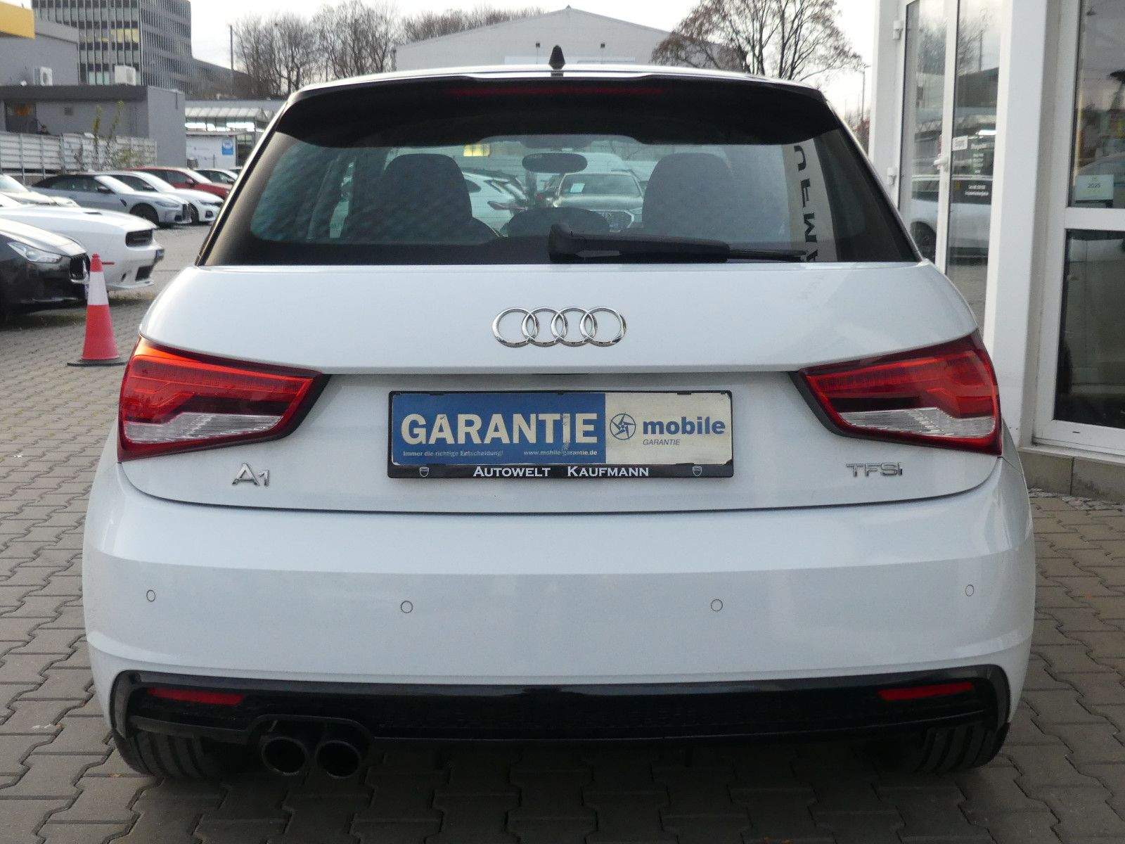 AUDI A1 Sportback 1.4 TFSI S-line Navi MMI Sitzhzg