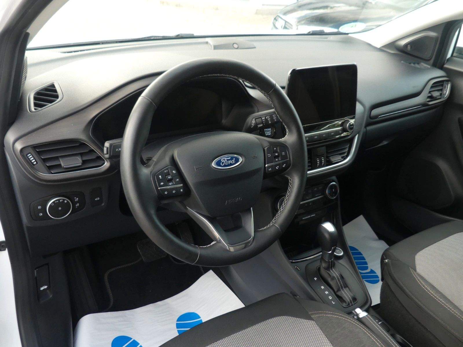 FORD Puma Titanium X Kamera CarPlay