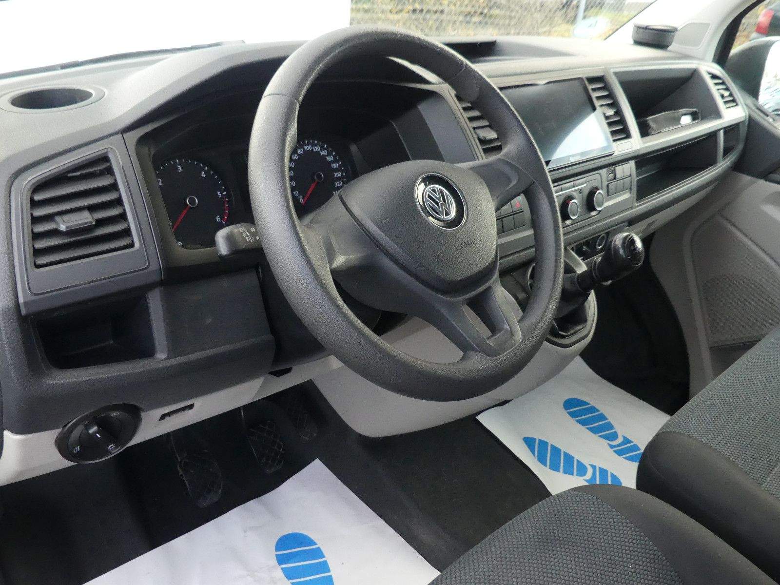 VW T6 Transporter 9-Sitze Navi Kamera HUD