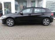 BMW 118i Advantage LED PDC AHK Navi CarPlay Android