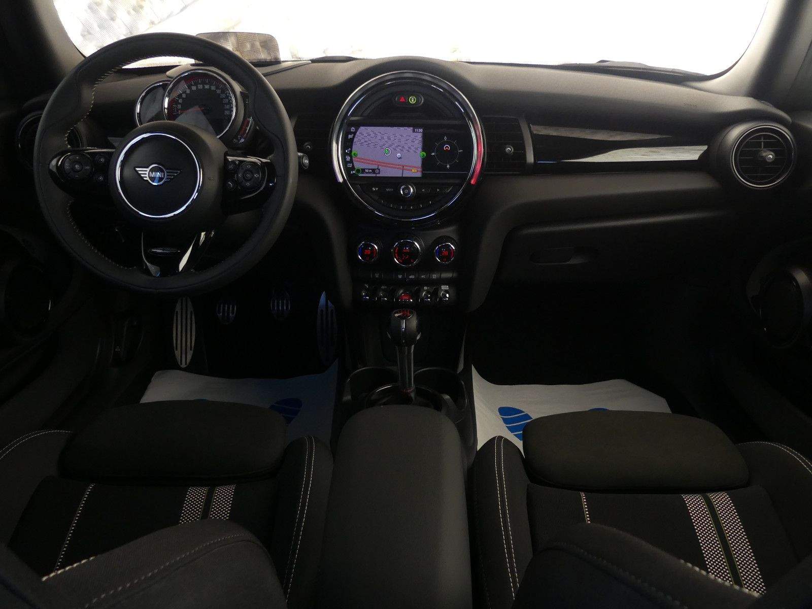 MINI John Cooper Works ACC HUD LED Navi CarPlay