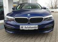 BMW 530d Touring Sport Line AHK Leder Navi-Profi Cam