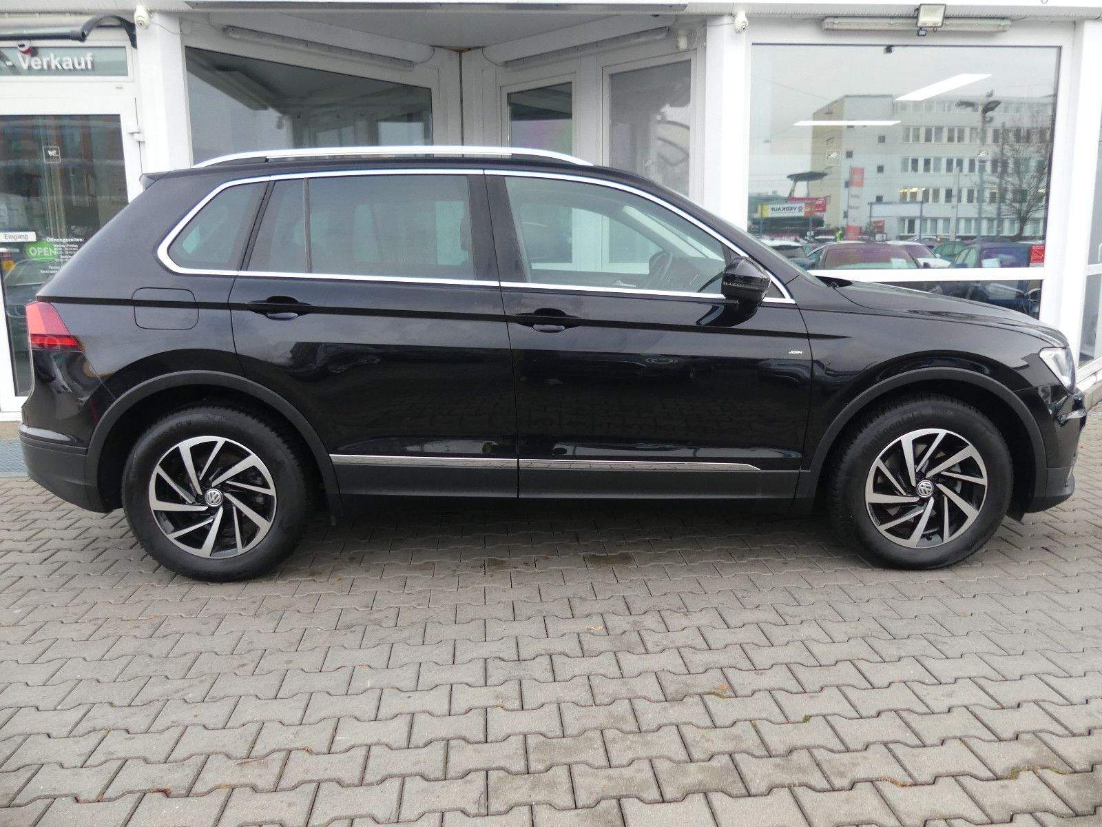 VW Tiguan Join DSG ACC PDC Navi Spurhalte.