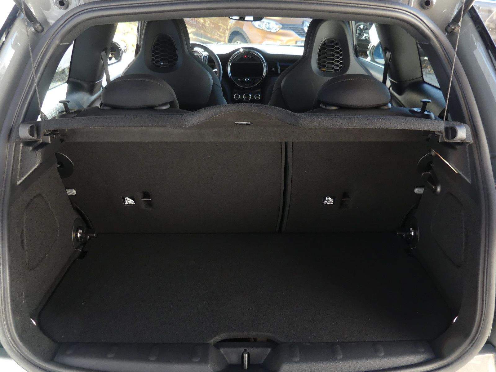 MINI John Cooper Works ACC HUD LED Navi CarPlay