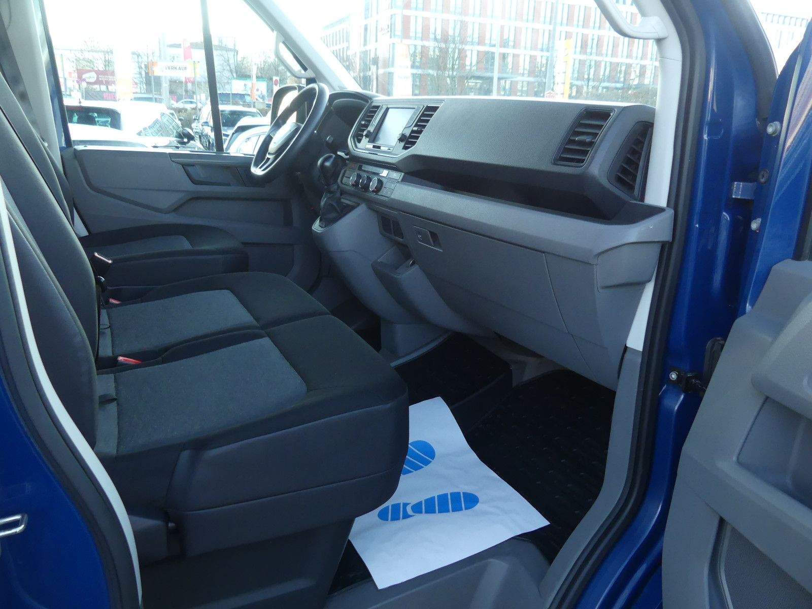 MAN TGE 3.180 4X4 SB 9-Sitzer Aut, AHK LED Kamera