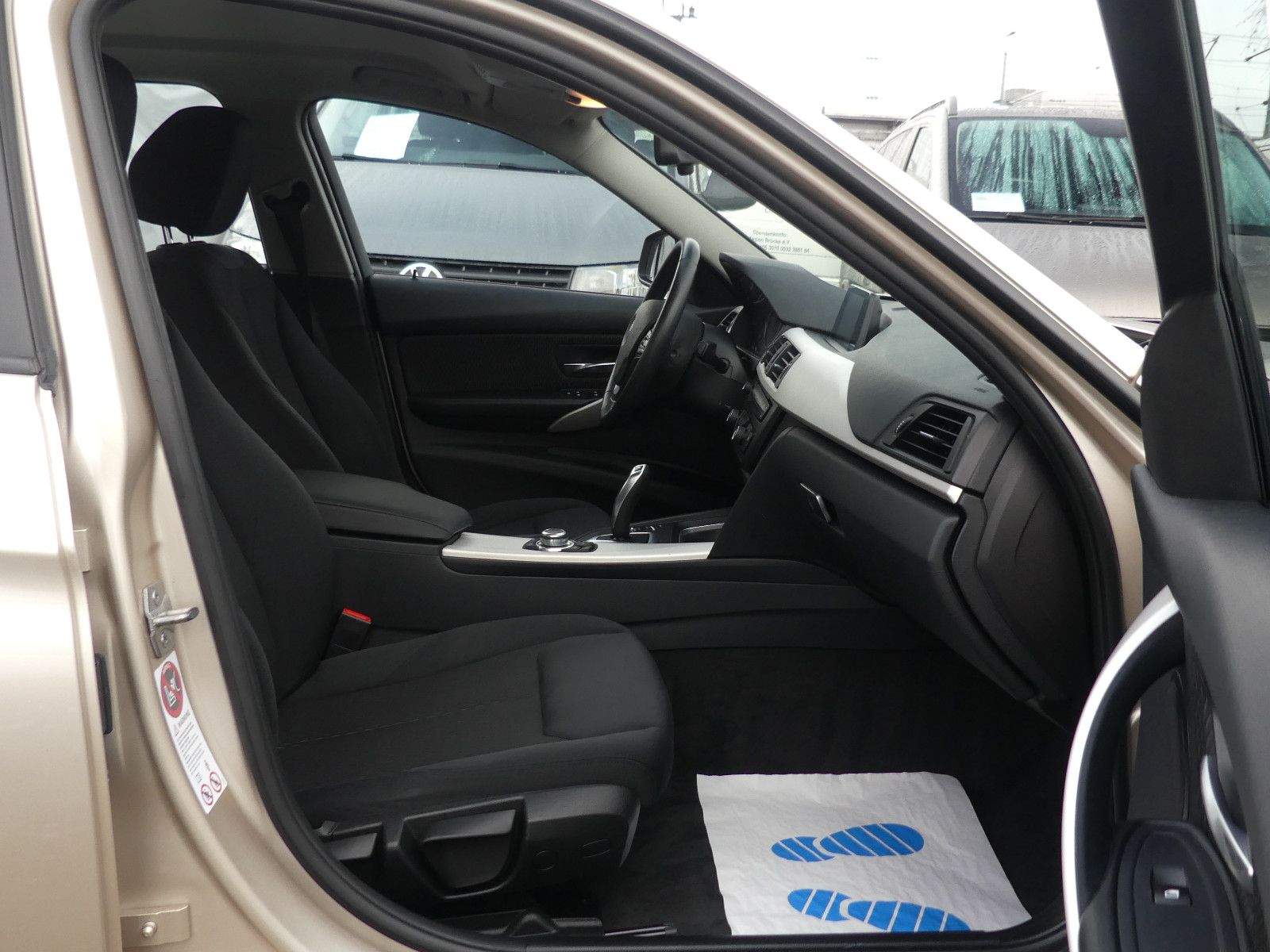 BMW 316 i  Limousine Automatik Klima 2-Zonen