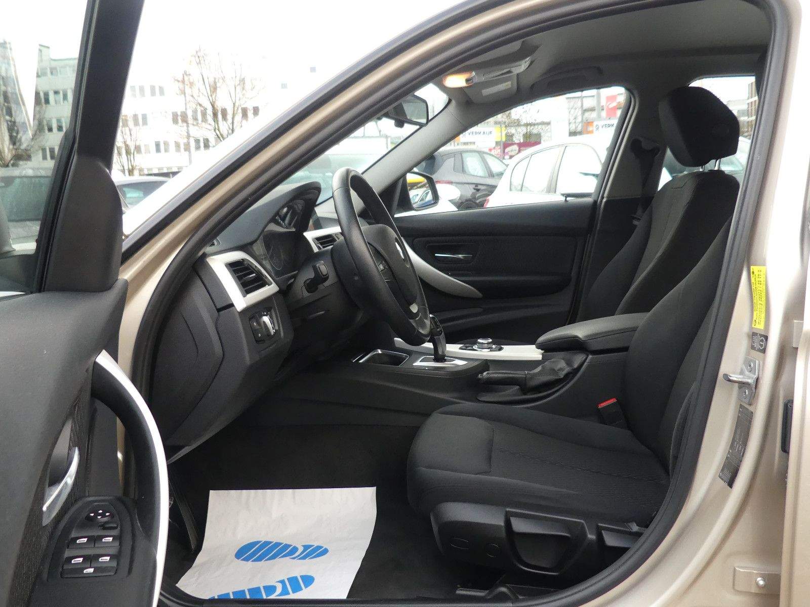 BMW 316 i  Limousine Automatik Klima 2-Zonen